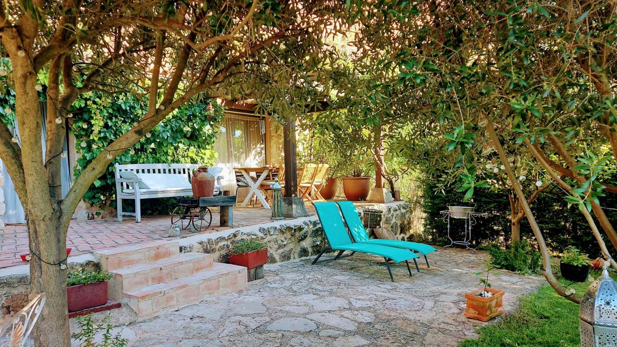 Casa Corazon De Piedra En El Rio Dulce Pensionat Aragosa Eksteriør billede